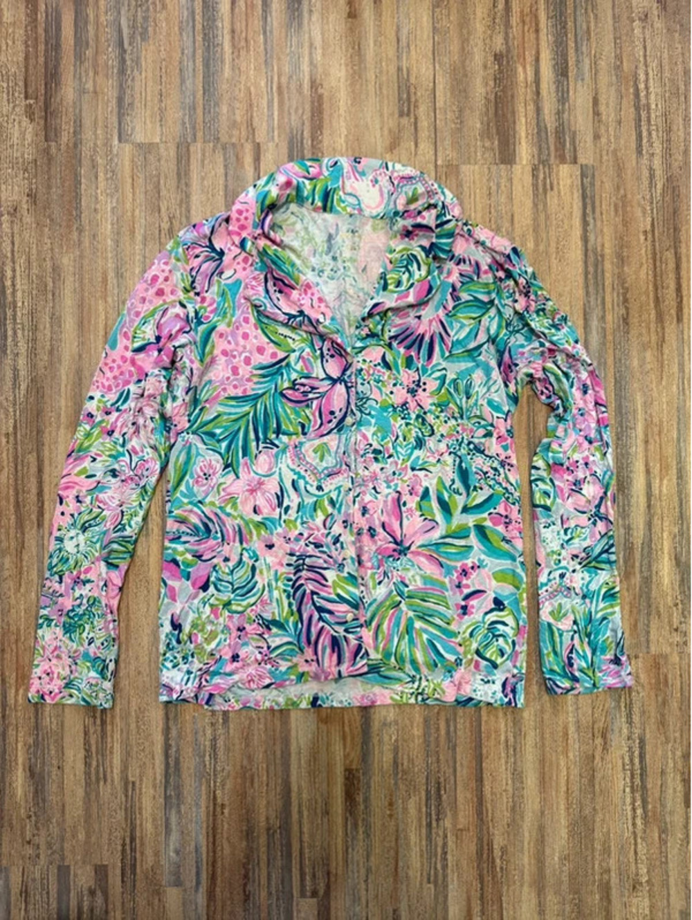 Lilly Pulitzer pj top size medium long sleeve